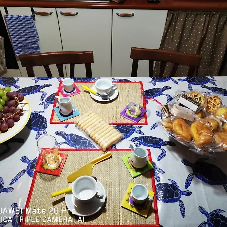 La Tartaruga 카르보니아